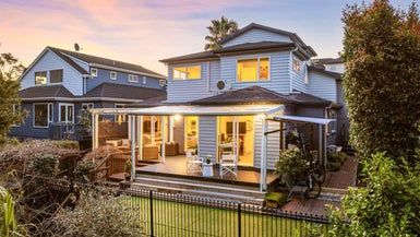  at 7 Lucca Crescent, Flat Bush, Auckland