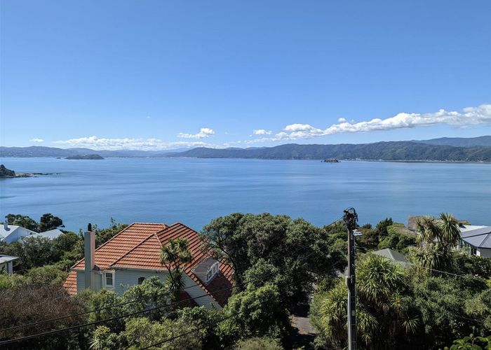  at 18 Tai Paku Paku Road, Karaka Bays, Wellington