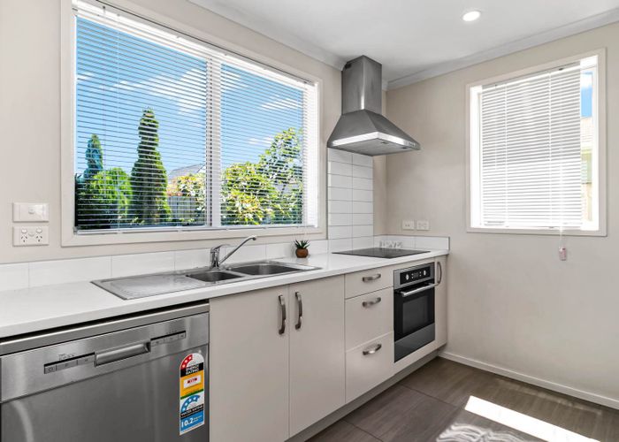  at 9 Koko Mews, Mangere Bridge, Manukau City, Auckland