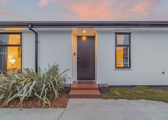  at 299a Wainoni Road, Avondale, Christchurch City, Canterbury
