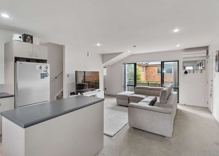  at 6/63 Brockworth Place, Riccarton, Christchurch
