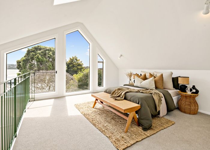  at 2A Seaforth Avenue, Mangere Bridge, Manukau City, Auckland