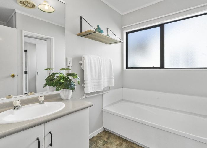  at 2/1159 High Street, Taita, Lower Hutt