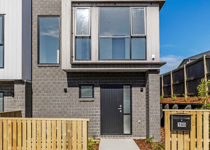  at 140 Tiriwa Drive, Massey, Auckland