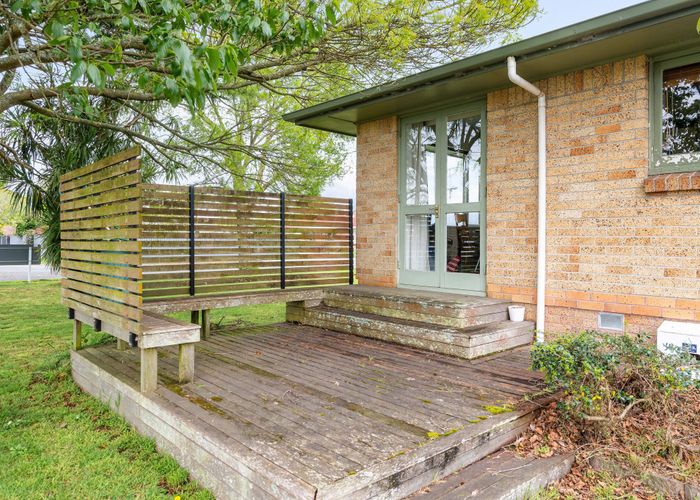  at 11 Hilton Road, St Andrews, Hamilton