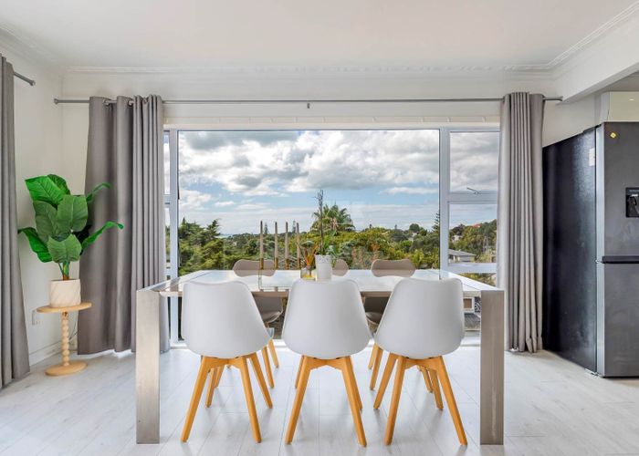  at 90 Matipo Road, Mairangi Bay, North Shore City, Auckland