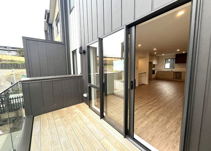  at 13 Irwin Lane, Windsor Park, North Shore City, Auckland