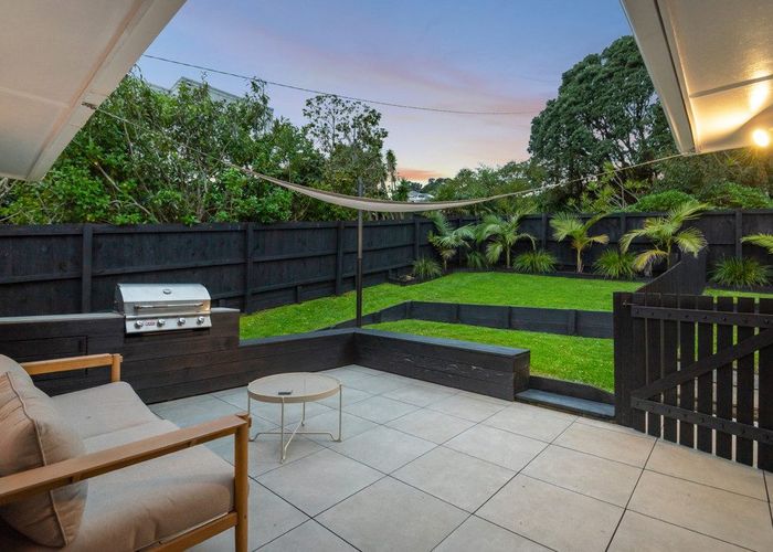  at 1/13 Howard Road, Northcote, North Shore City, Auckland