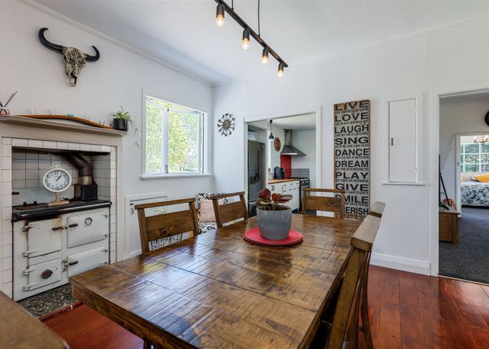  at 277 Hakakino Road, Masterton