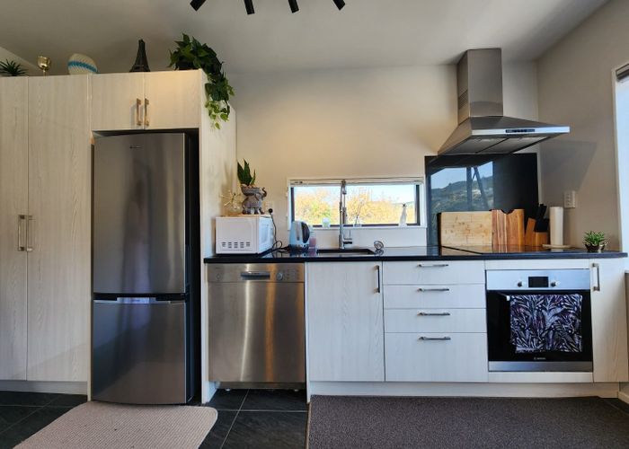  at 4/232 Main Road, Tawa, Wellington