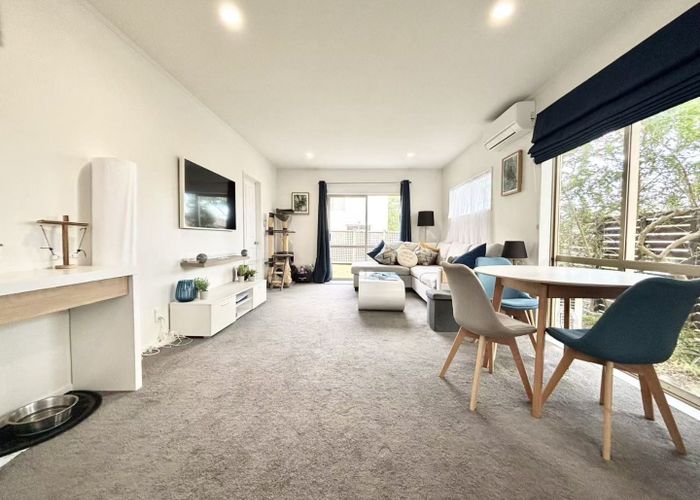  at 1 Butia Avenue, Henderson, Waitakere City, Auckland