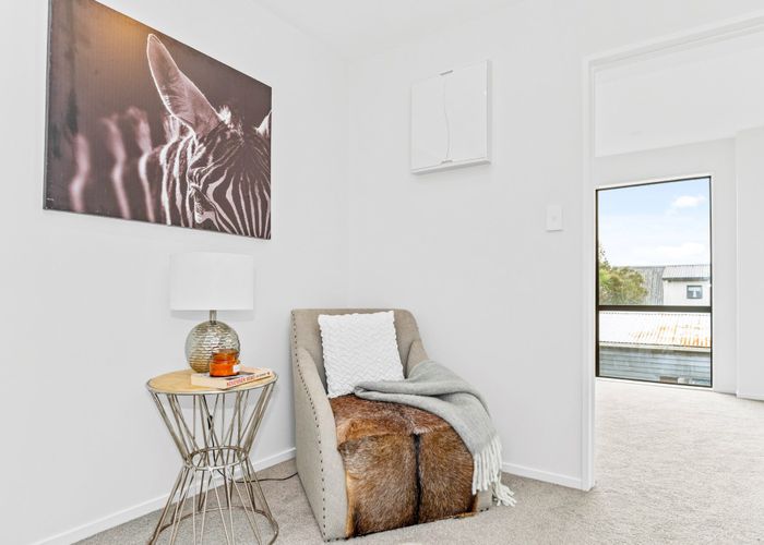  at 9/267 Great North Road, Henderson, Waitakere City, Auckland