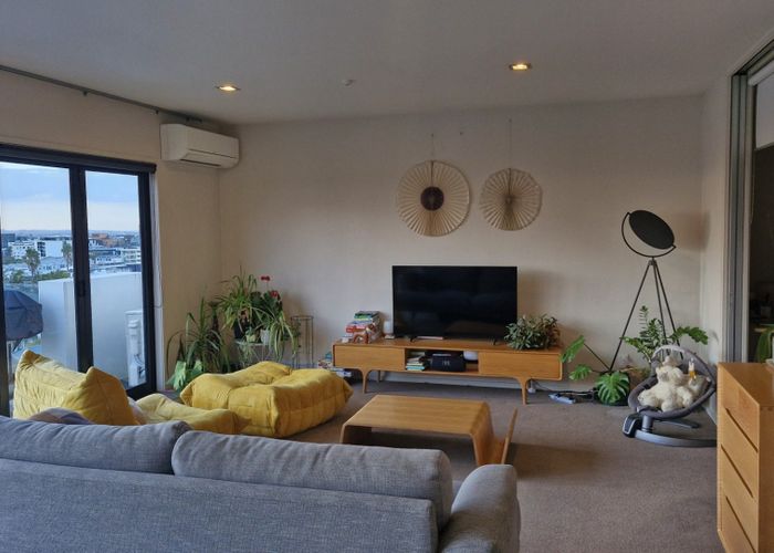  at 4c/221 Great North Road, Grey Lynn, Auckland City, Auckland