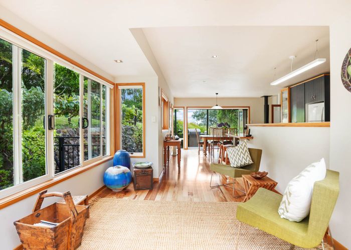  at 810 South Titirangi Road, Titirangi, Auckland