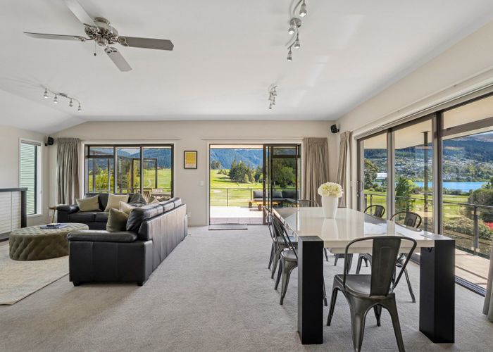  at 12 Grove Lane, Kelvin Heights, Queenstown-Lakes, Otago