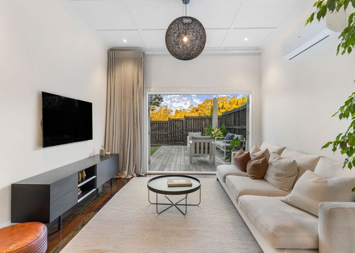  at 1/14 Mahara Avenue, Birkenhead, North Shore City, Auckland