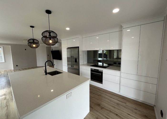  at 3 Hammond Road, Taradale, Napier