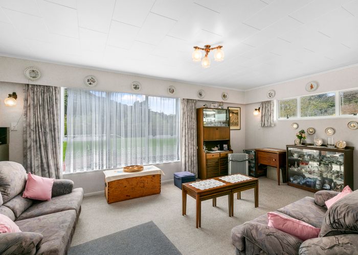  at 99 Hine Road, Wainuiomata, Lower Hutt