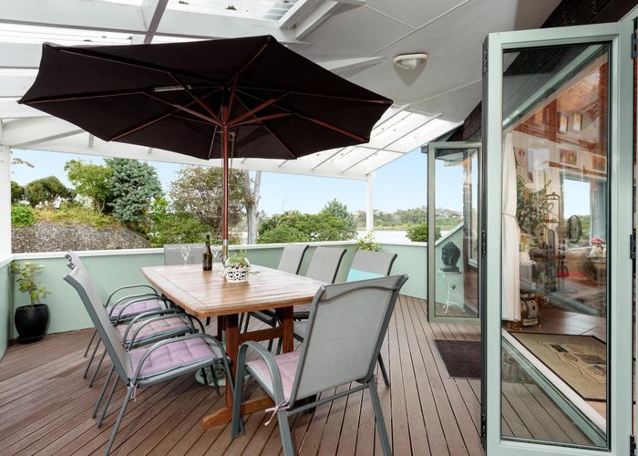  at 7 Bay Street, Matua, Tauranga