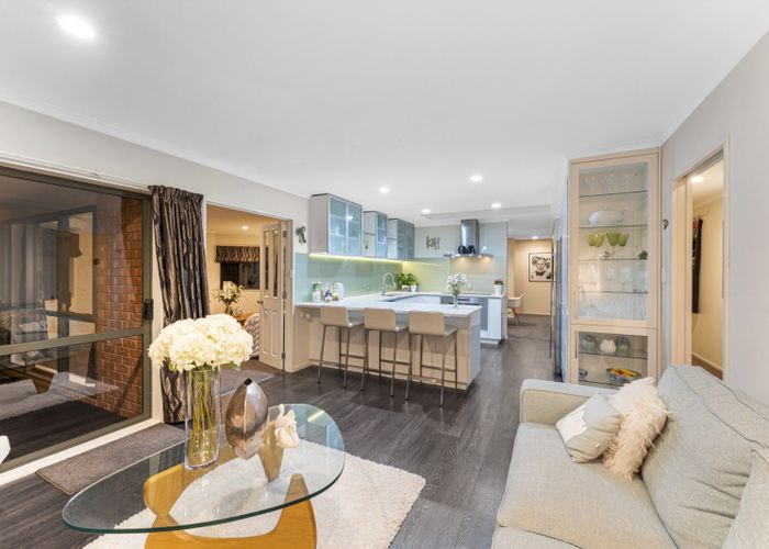  at 8 Sapphire Grove, Birchville, Upper Hutt