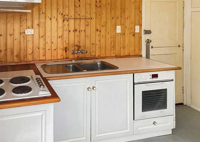  at 44 Dunarnan Street, Avonside, Christchurch City, Canterbury