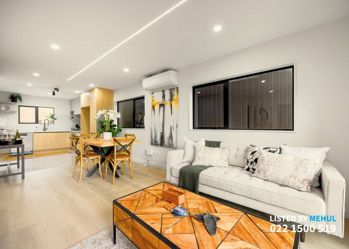  at 4A to 4E Glenmore Road, Sunnyhills, Manukau City, Auckland