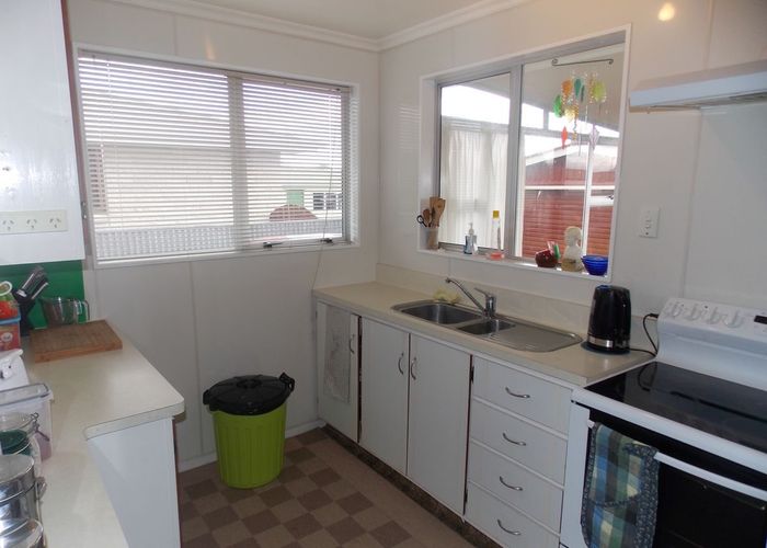  at 31 Hillcrest Drive, Kelvin Grove, Palmerston North