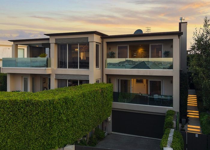  at 3 Karori Crescent, Orakei, Auckland