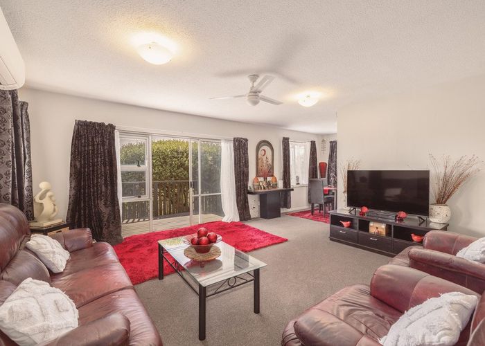  at 193 Beach Road, North New Brighton, Christchurch