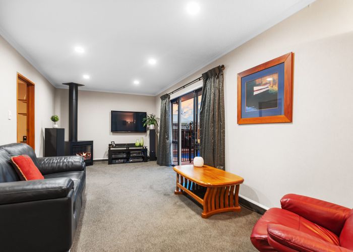  at 123 Queenspark Drive, Parklands, Christchurch