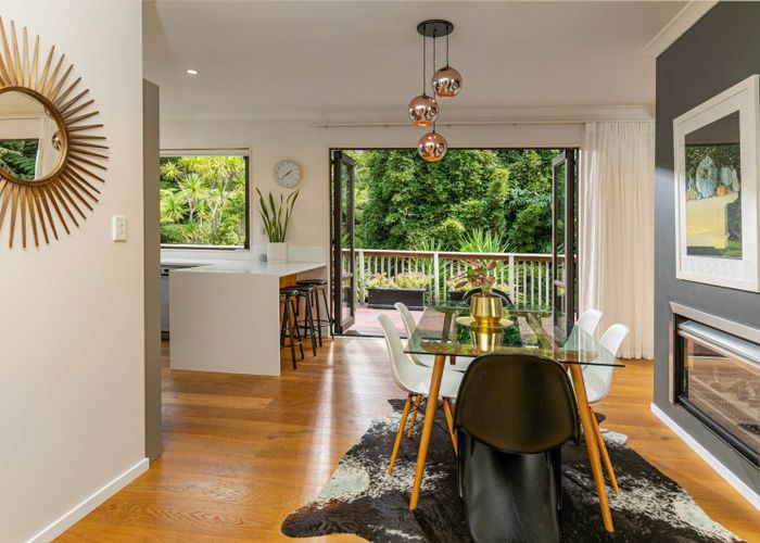  at 7 Springwater Vale, Unsworth Heights, Auckland