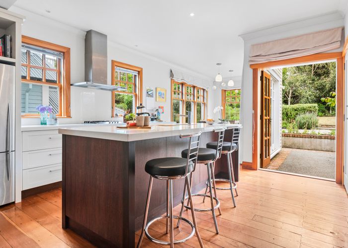  at 31 Rimu Road, Kelburn, Wellington