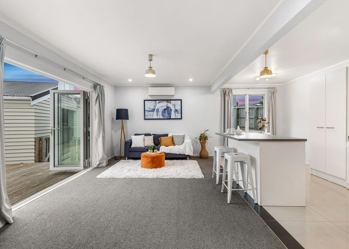  at 97 Metcalfe Road, Ranui, Waitakere City, Auckland