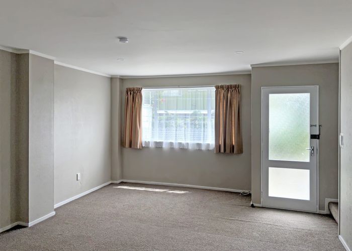  at 6/77 West Coast Road, Glen Eden, Waitakere City, Auckland