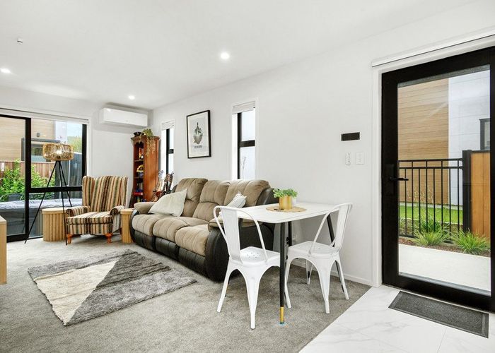  at 7/10 Rainey Grove, Taita, Lower Hutt, Wellington