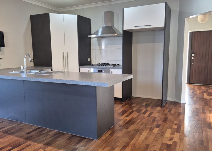  at 77 Te Puia Drive, Aotea, Porirua, Wellington