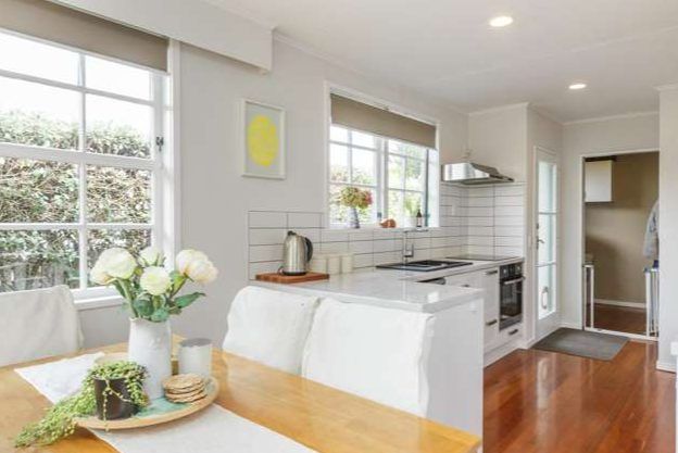  at 10 Rhodes Drive, Kelvin Grove, Palmerston North