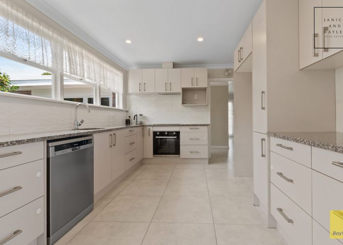  at 2B Adams Road, Manurewa, Manukau City, Auckland