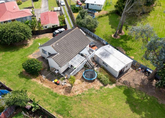  at 15 Gubb Place, Otara, Auckland