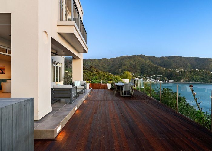  at 117 Marine Drive, Sorrento Bay, Eastbourne, Lower Hutt, Wellington