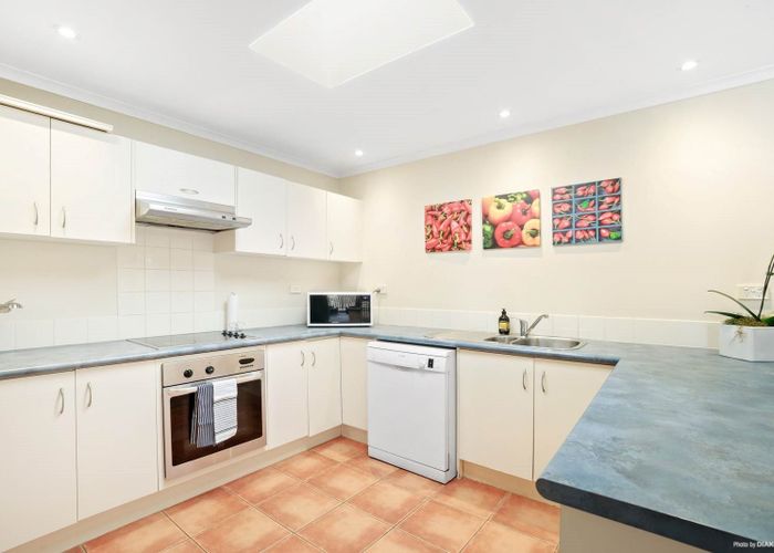  at 3 William Gamble Drive, Greenhithe, Auckland