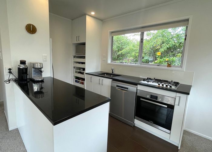  at 2/16 Harwood Road, Mount Wellington, Auckland City, Auckland
