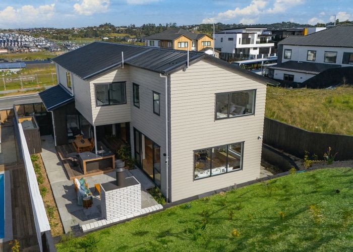  at 183 Te Oneroa Way, Long Bay, North Shore City, Auckland