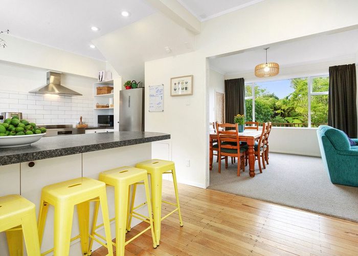  at 6 Thomas Hook Street, Tawa, Wellington, Wellington