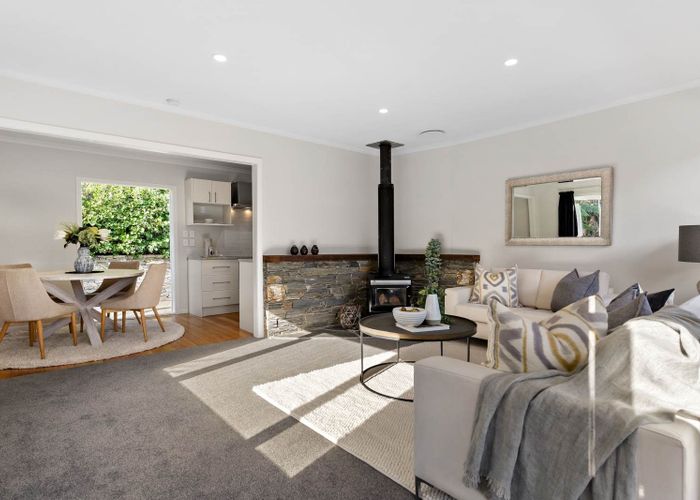  at 9 Hellyers Street, Birkdale, North Shore City, Auckland