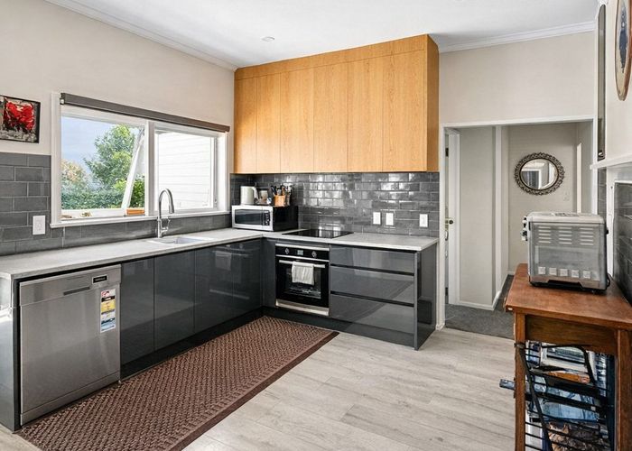  at 1/12 McInnes Road, Weymouth, Manukau City, Auckland