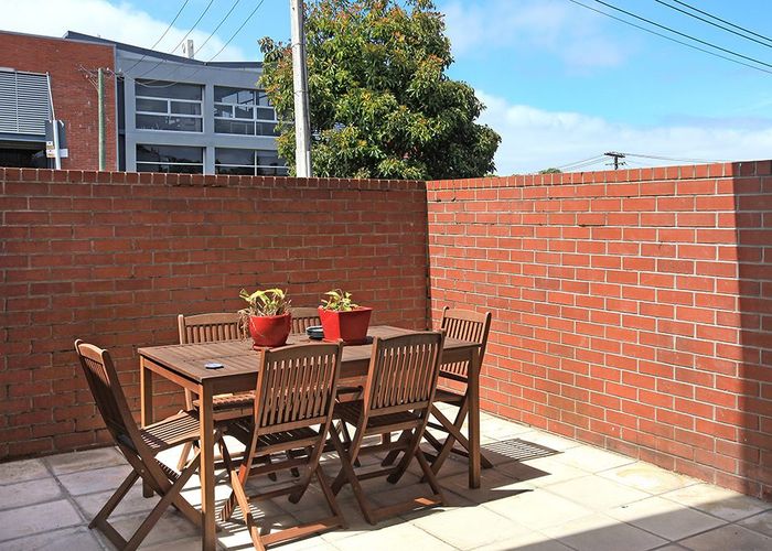  at 2/21 Williamson Avenue, Grey Lynn, Auckland