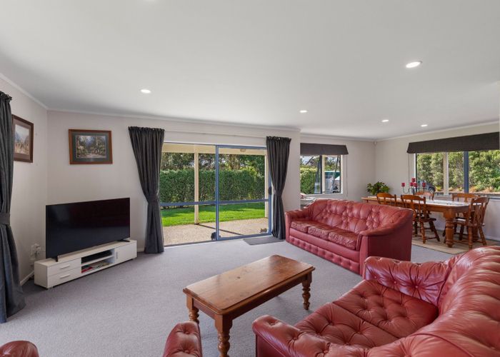  at 2 Wallace Loop Road, Levin, Horowhenua, Manawatu / Whanganui