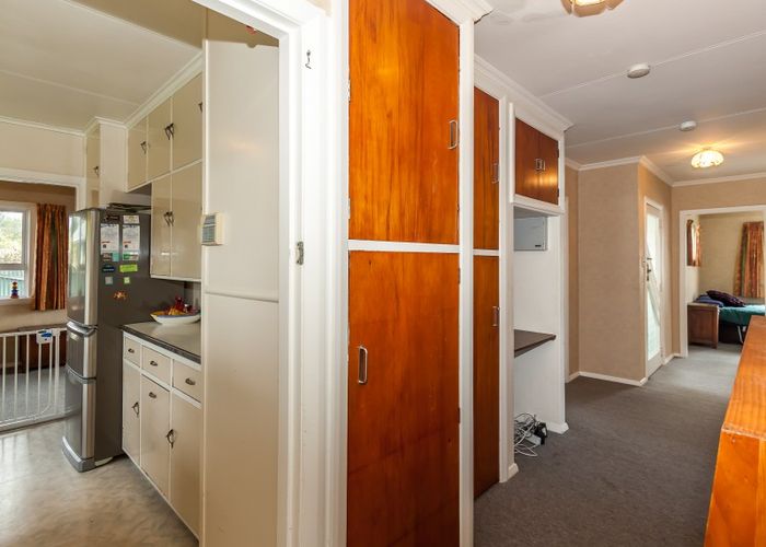  at 16 Belvedere Crescent, Takaro, Palmerston North