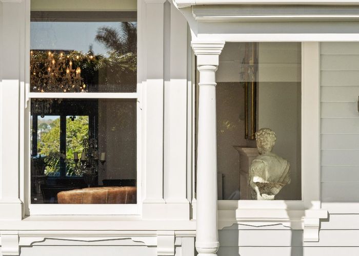  at 290 Jervois Road, Herne Bay, Auckland